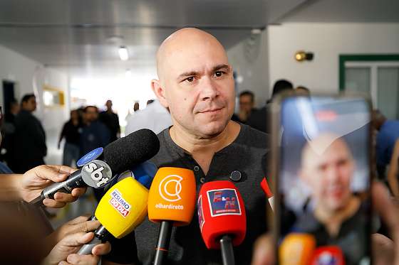  Abilio denuncia 400 empresas fantasmas no Distrito Industrial e anuncia pente-fino em benefícios