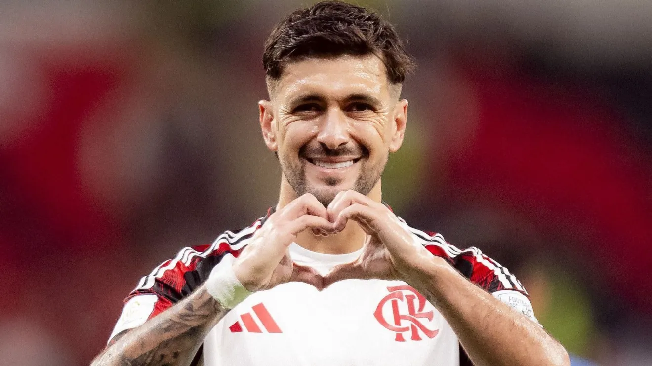  Arrascaeta supera Messi e conquista prêmio de Rei da América em 2025