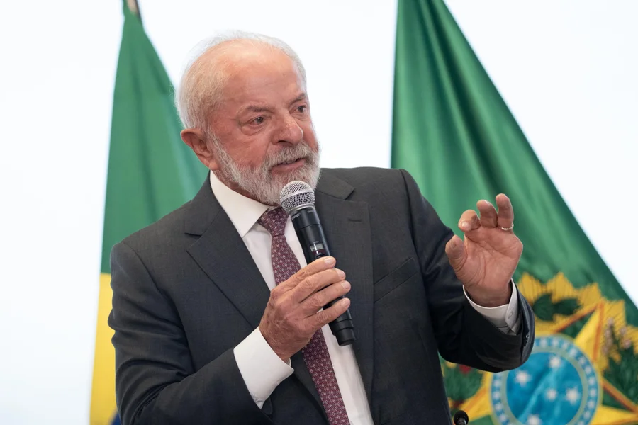  Com saída de ministros, Lula aposta em “soluções caseiras” para manter ações