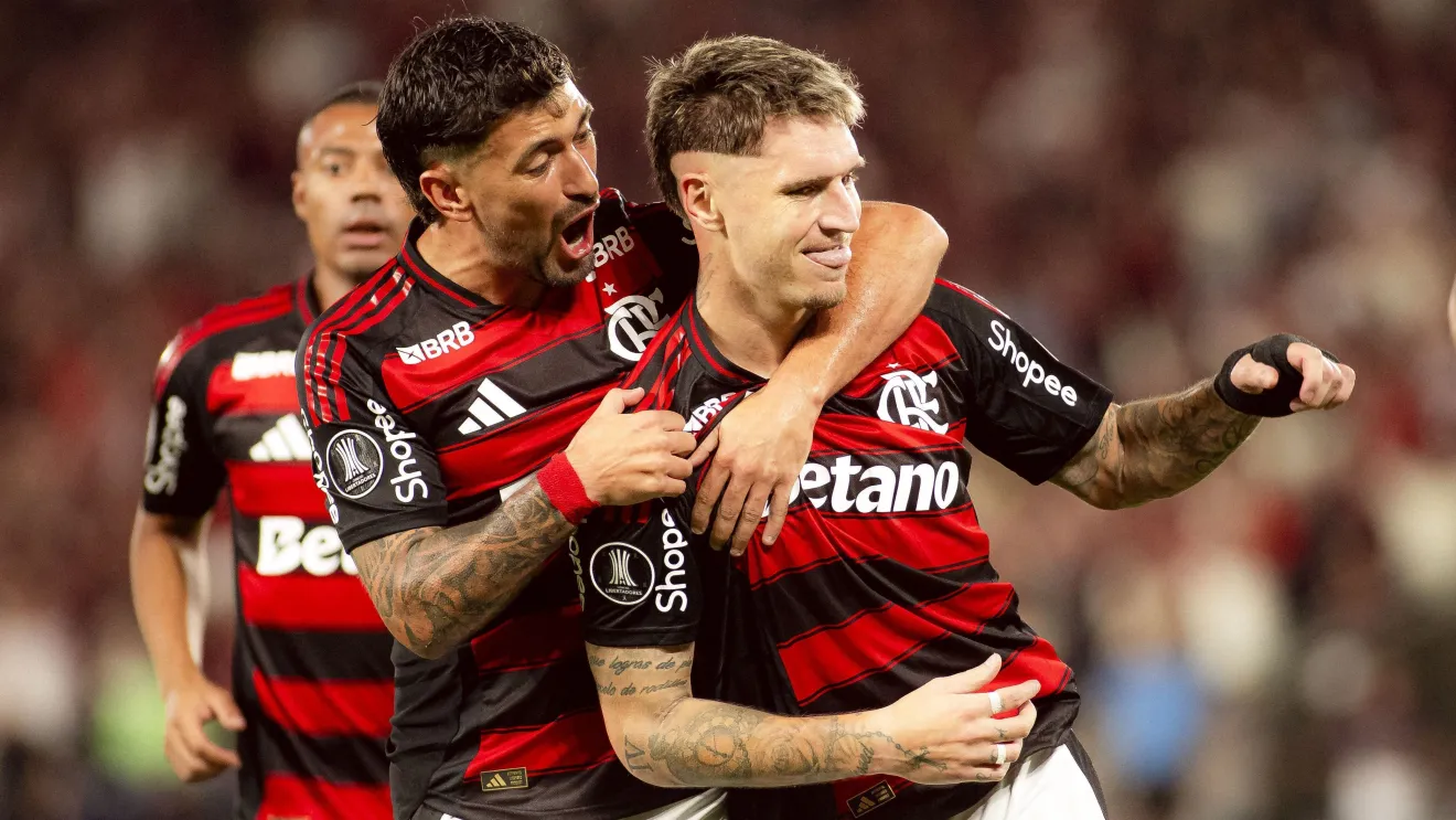Conmebol divulga análise do VAR em expulsão de Plata, do Flamengo