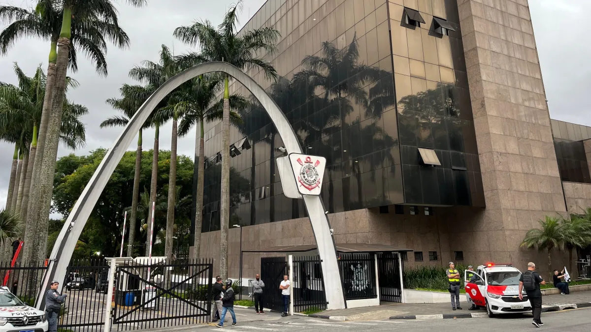 Corinthians: MP instaura inquérito para analisar intervenção judicial