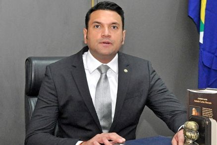 Faculdade é condenada a pagar R$ 2 mi por matrículas irregulares