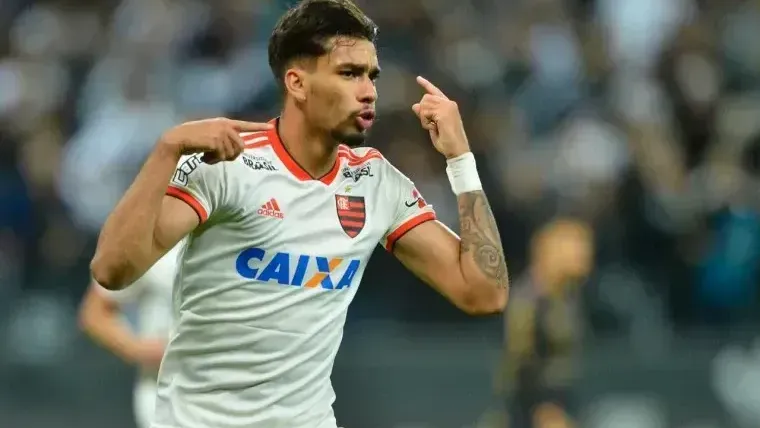  Flamengo anuncia retorno de Lucas Paquetá por valores recordes