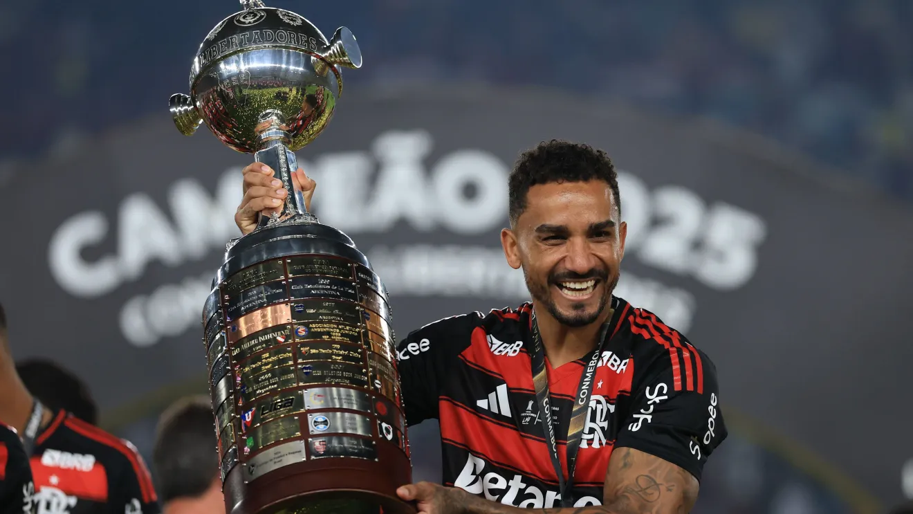 Flamengo pode ultrapassar R$ 2 bilhões em receita com tetra da Libertadores