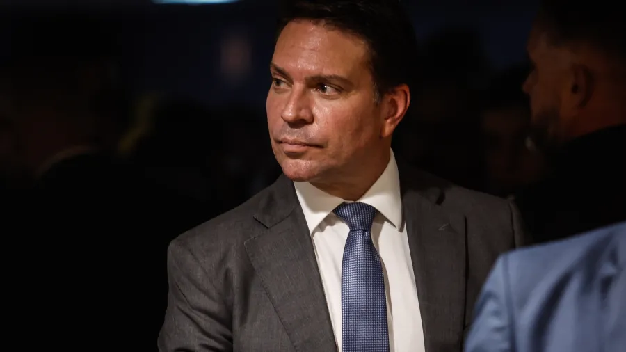 Foragido, Ramagem usou R$ 35 mil de cota parlamentar de setembro a novembro