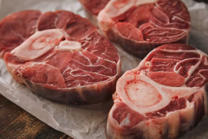  Mesmo com tarifaço dos EUA, exportações de carne bovina do Brasil bateram recorde em 2025