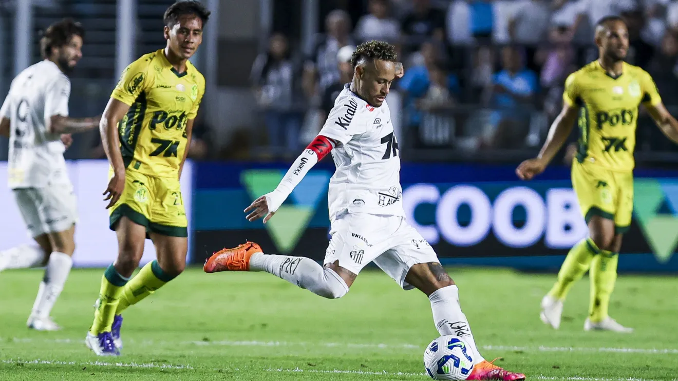 Neymar faz gol, comete pênalti, e Santos só empata com Mirassol na Vila