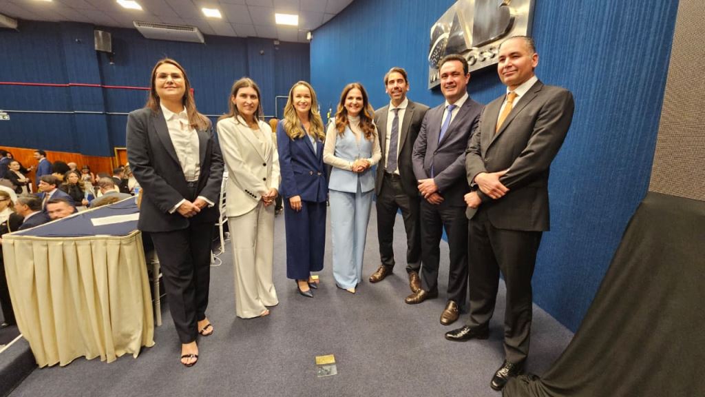 OAB-MT define lista sêxtupla paritária; veja nomes