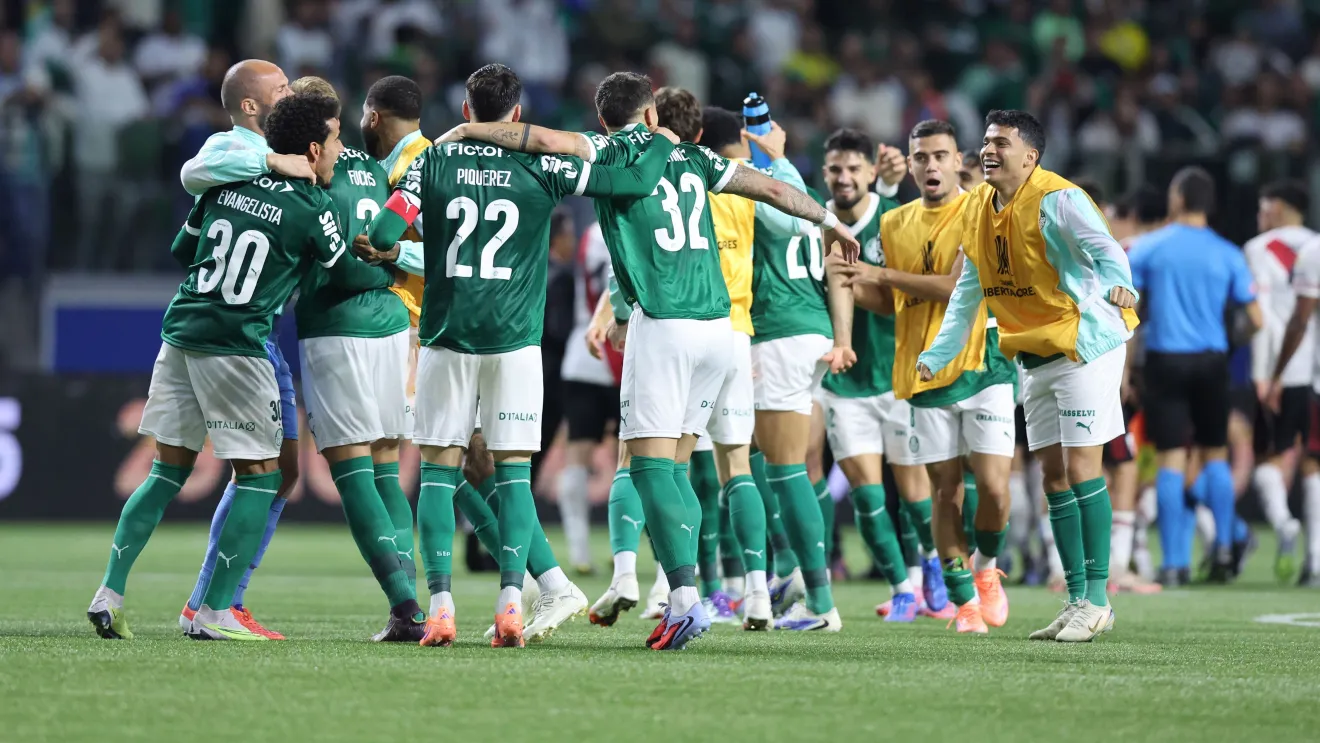 Palmeiras garante premiação milionária com vaga na semi da Libertadores