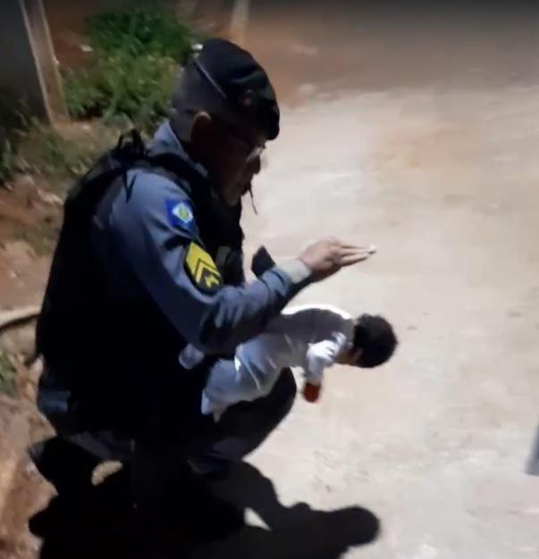 PM salva vida de recém-nascida que se engasgou durante amamentação; 2º caso em menos de uma semana