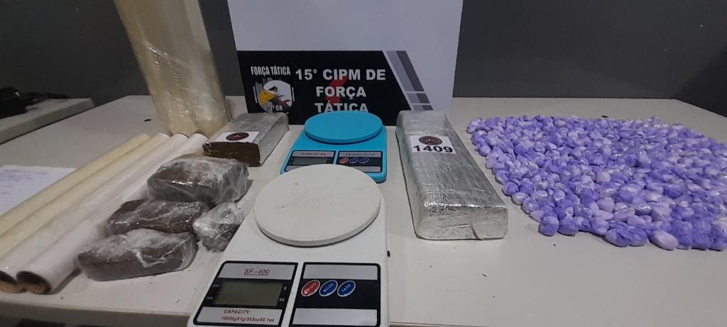  Polícia Militar conduz quatro suspeitos por tráfico de drogas em Várzea Grande