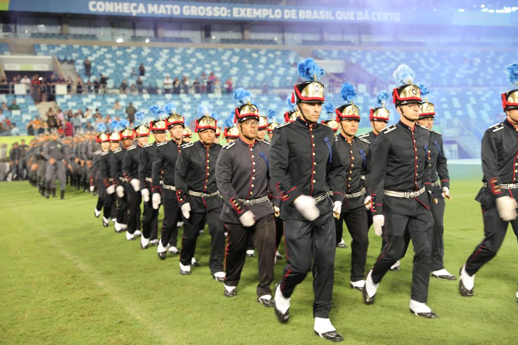 Polícia Militar oficializa promoção de 983 militares em celebração aos 190 anos de história da instituição