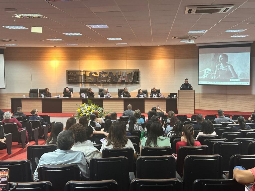  Polícia Militar realiza encontro para discutir ações de enfrentamento à violência doméstica