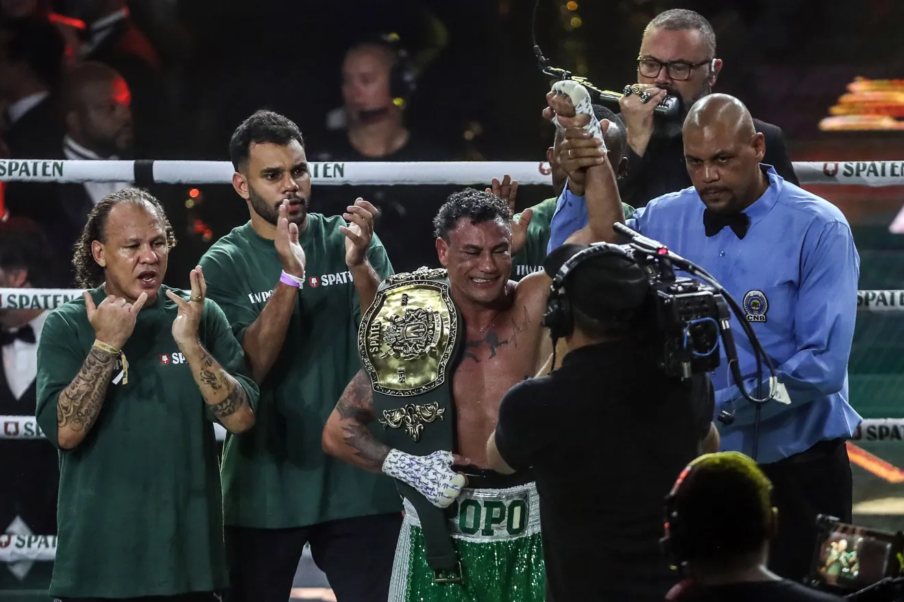 Popó vai passar por cirurgia após confusão em luta com Wanderlei Silva