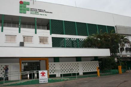  Professor do IFMT é afastado após ser acusado de gravar alunas