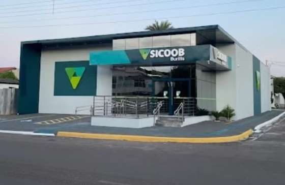  Quadrilha corta energia de agência bancária e rouba mais de R$ 270 mil e arma de vigilante