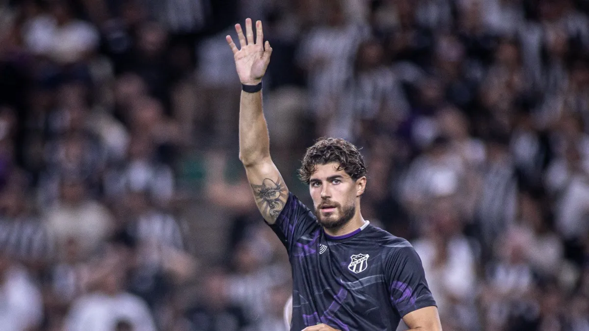  Reintegrado, Pedro Raul quer convencer Dorival no Corinthians