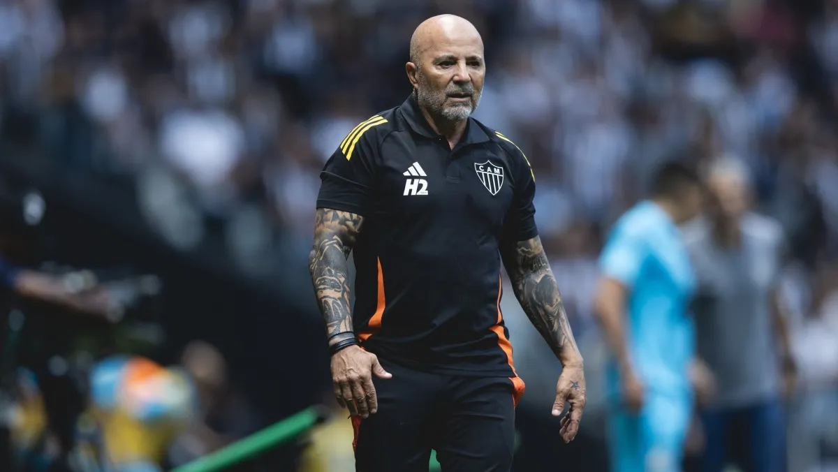 Sampaoli aponta estratégia que deve adotar contra o Bolívar na altitude