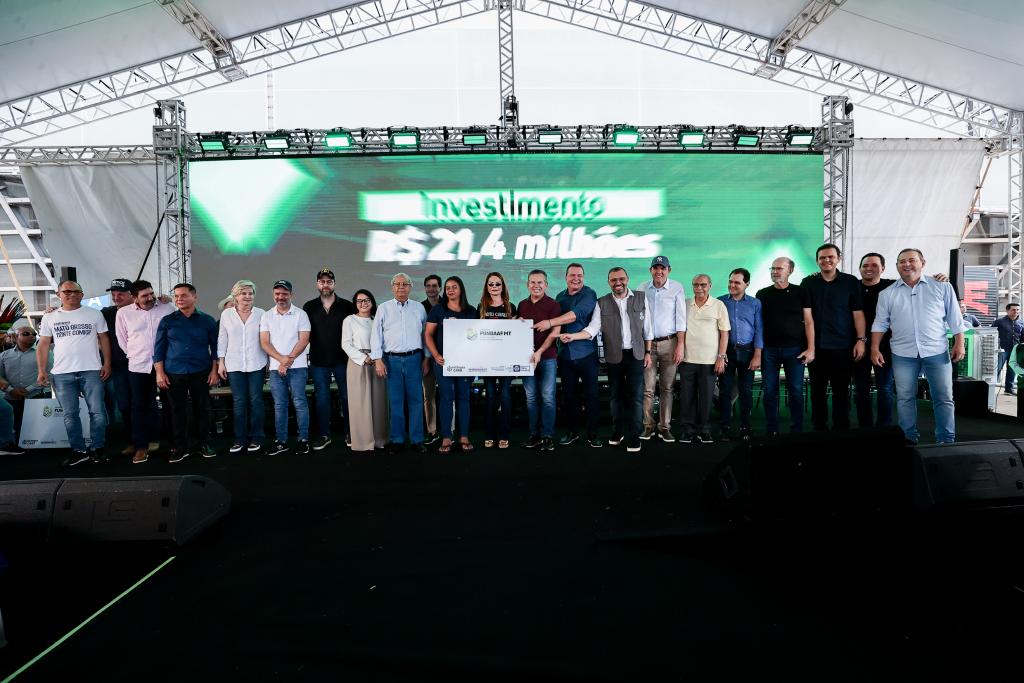 Seaf dá continuidade à entrega dos cartões do Fundaaf Inclusão Rural para municípios do interior nesta terça-feira (18)