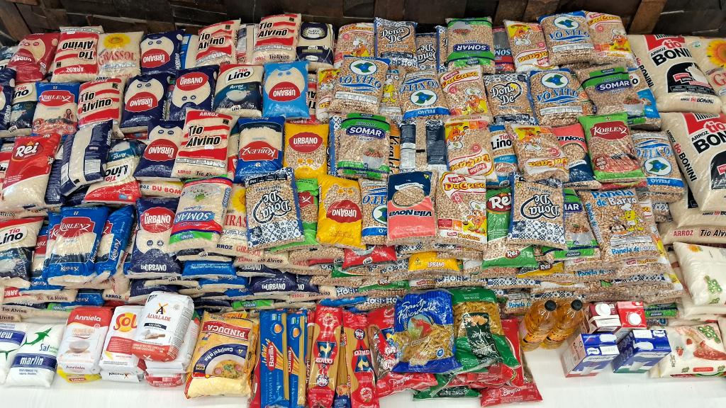 Segurança arrecada mais de 800 quilos de alimentos não perecíveis na corrida Sesp