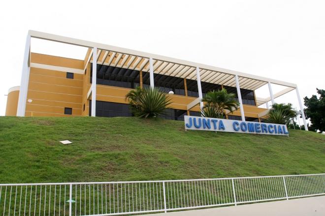  Serviços e comércio concentram 92% das empresas ativas em Mato Grosso, aponta Jucemat