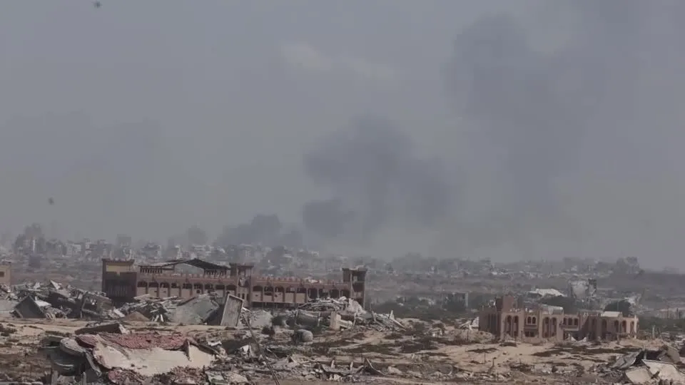 Soltura de reféns de Gaza pode acontecer na madrugada de segunda, diz fonte