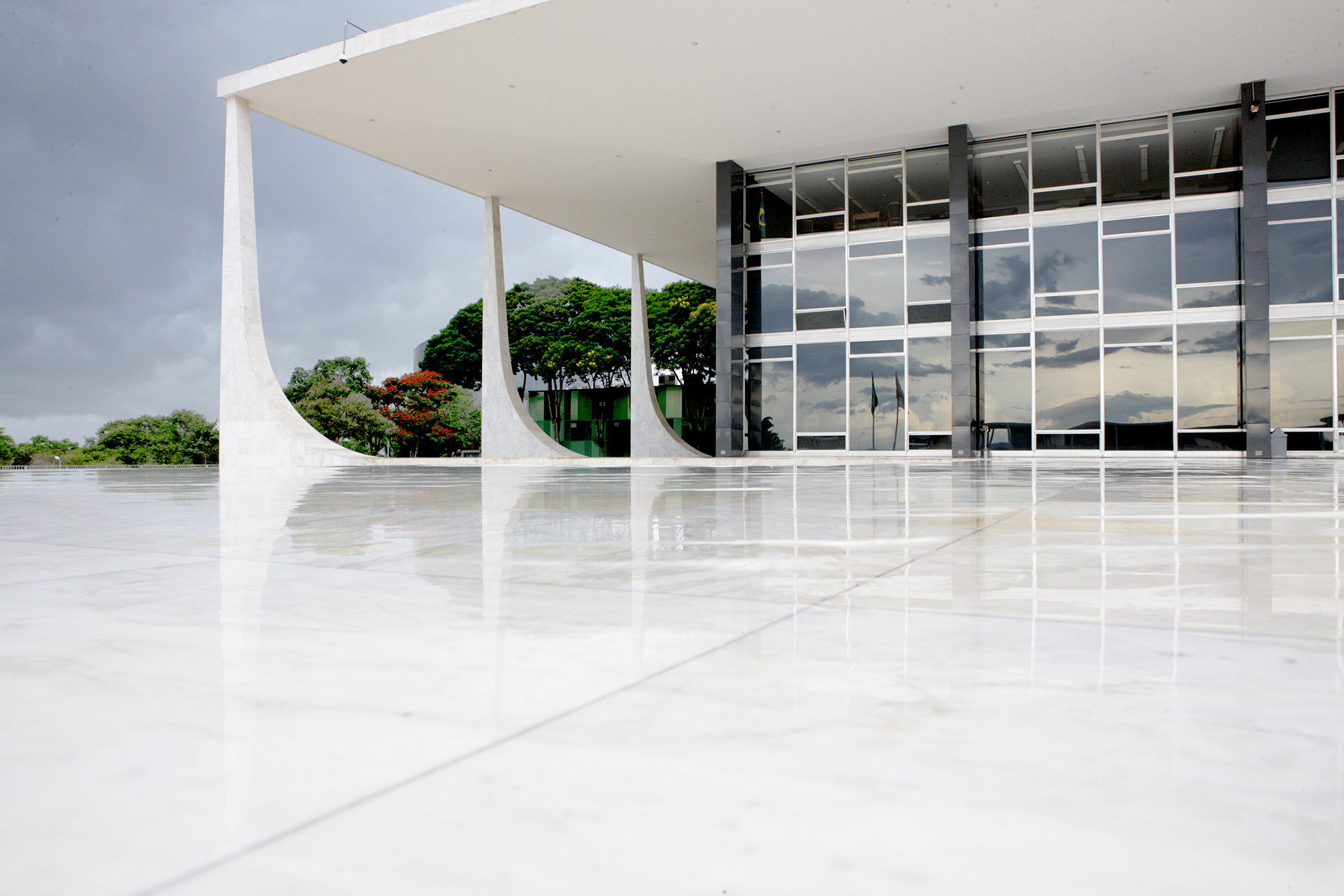 STF suspende norma de Mato Grosso que criou emendas de bancada impositivas no estado