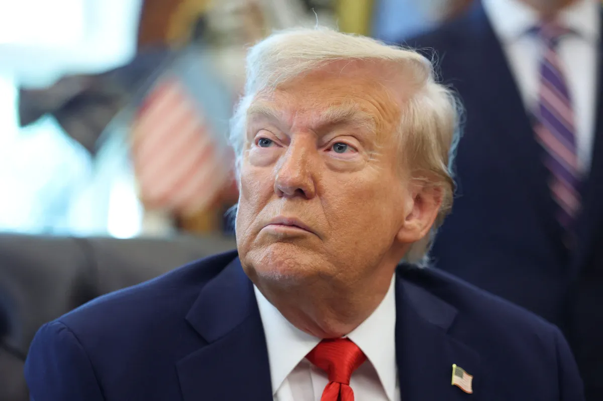 Trump avalia oferecer dinheiro a jovens imigrantes que deixarem os EUA