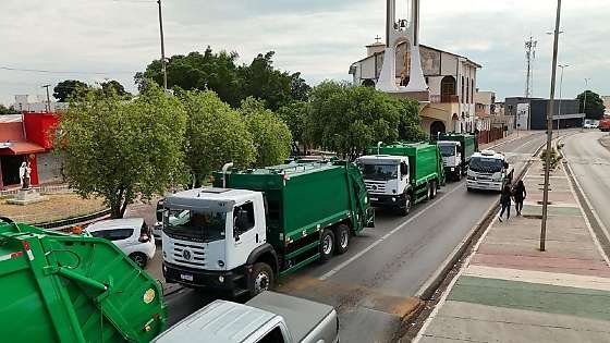Várzea Grande fica sem coleta de lixo após empresa suspender atividades por falta de pagamento