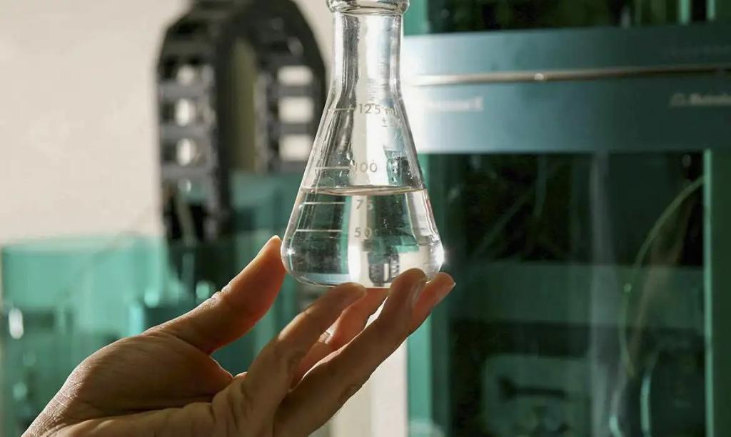  Vigilância Sanitária divulga mais um lote de whisky sob suspeita de contaminação por metanol