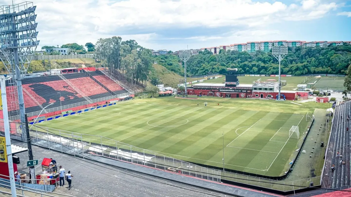 Vitória x Ceará: horário e onde assistir ao jogo do Brasileirão