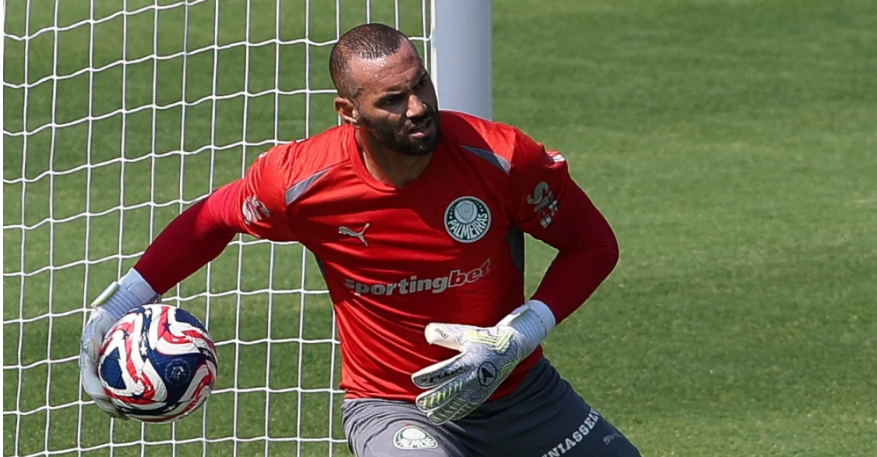 Weverton lesiona a mão e desfalca Palmeiras em decisão contra o Flamengo